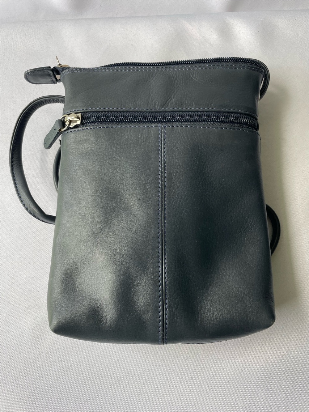 ILI New York Blue Genuine Leather Crossbody Bag - Minimal Design
